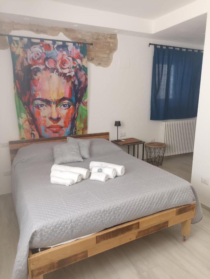 Casa Del Fiordaliso Hotel San Benedetto del Tronto Buitenkant foto