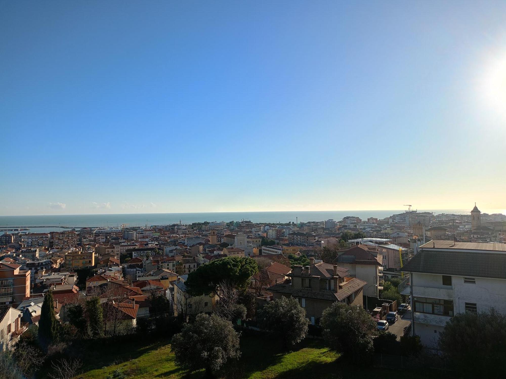 Casa Del Fiordaliso Hotel San Benedetto del Tronto Buitenkant foto